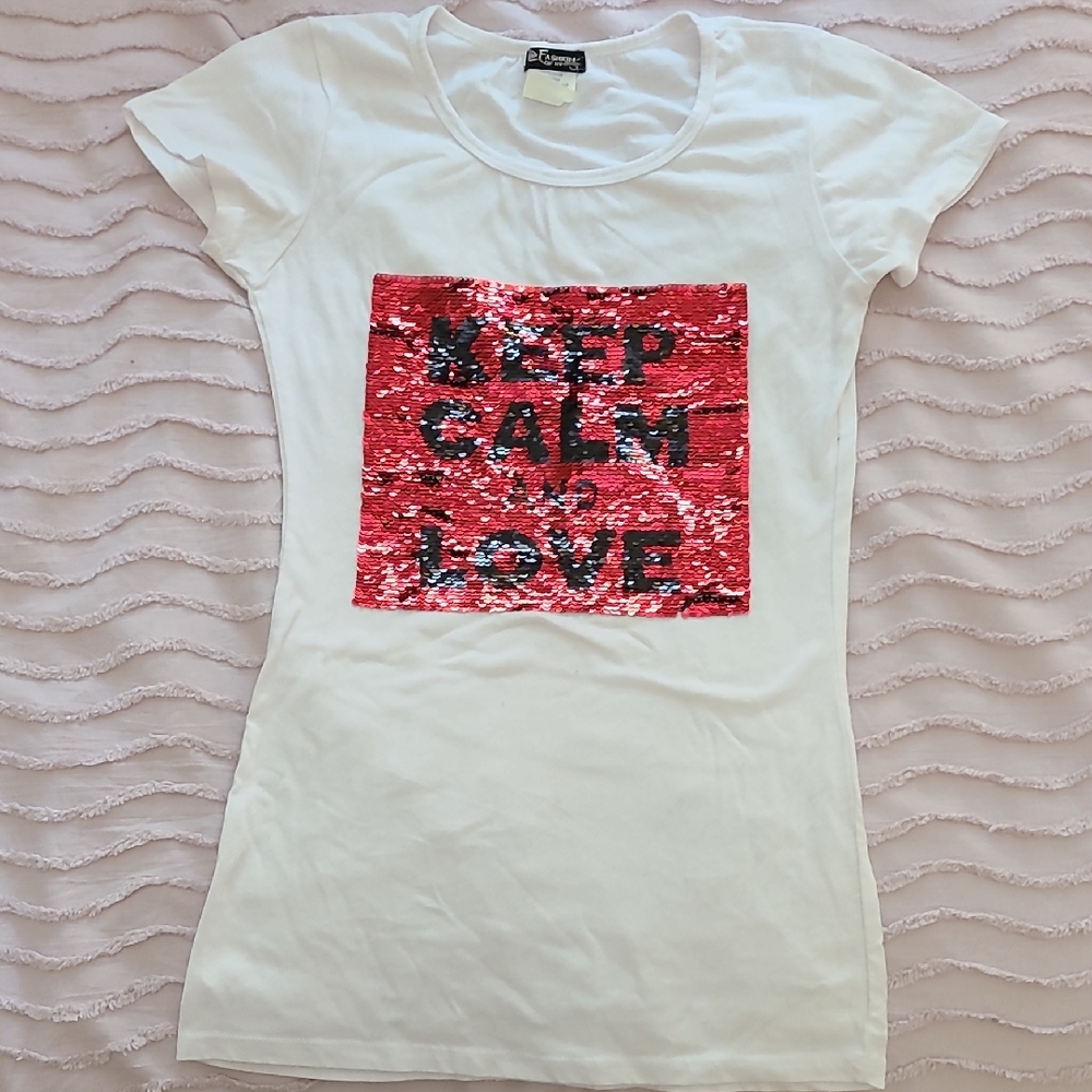 White Short Sleeve Tee with Red Sequin Design